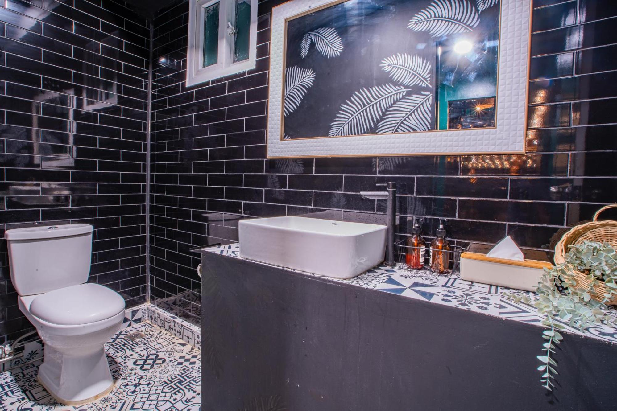 Lartista Hostel Пуэрто-Принцеса Экстерьер фото